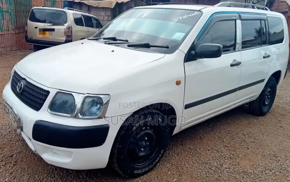 Toyota Succeed 2010 White