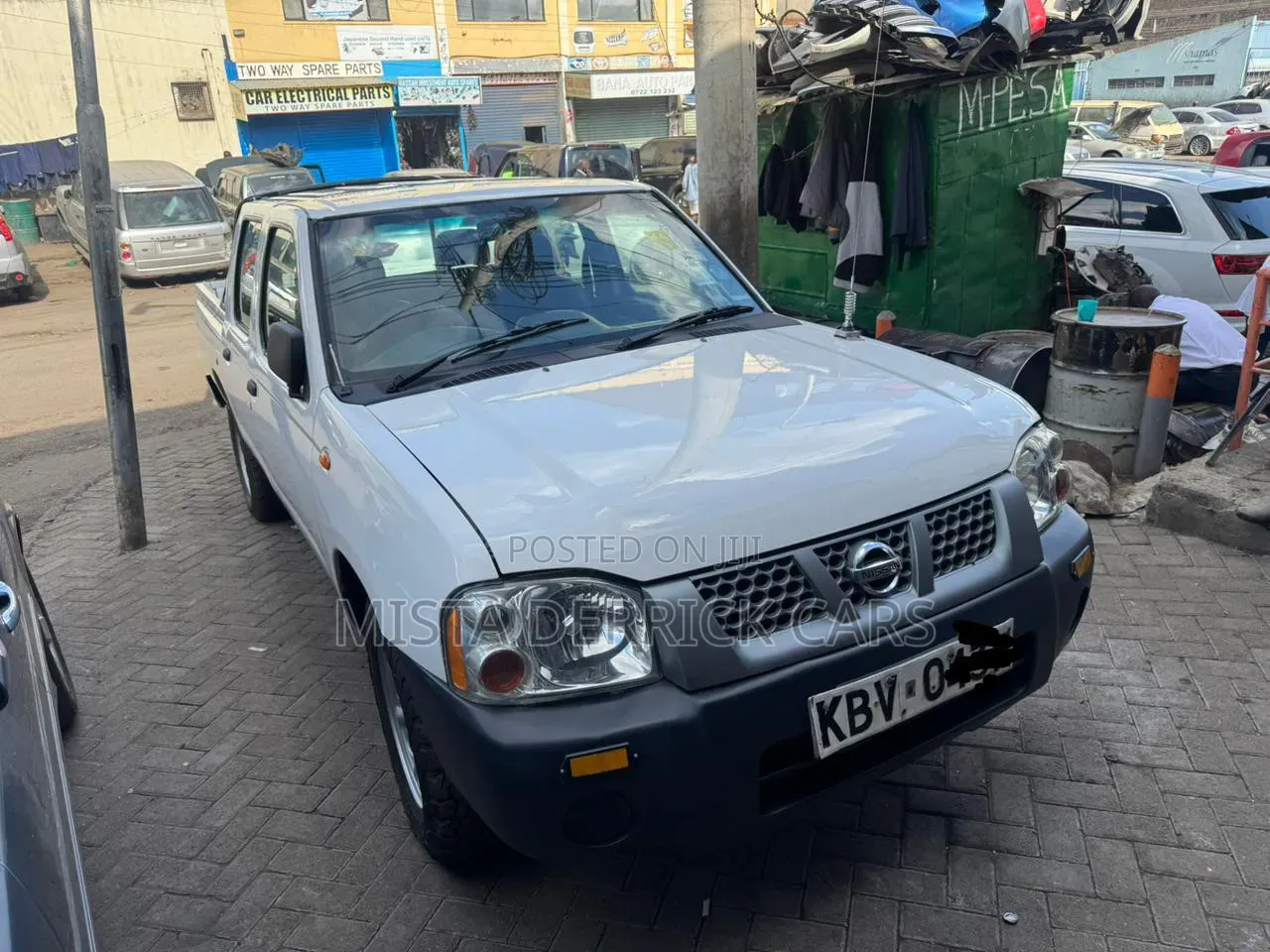 Nissan NP300 2013 White