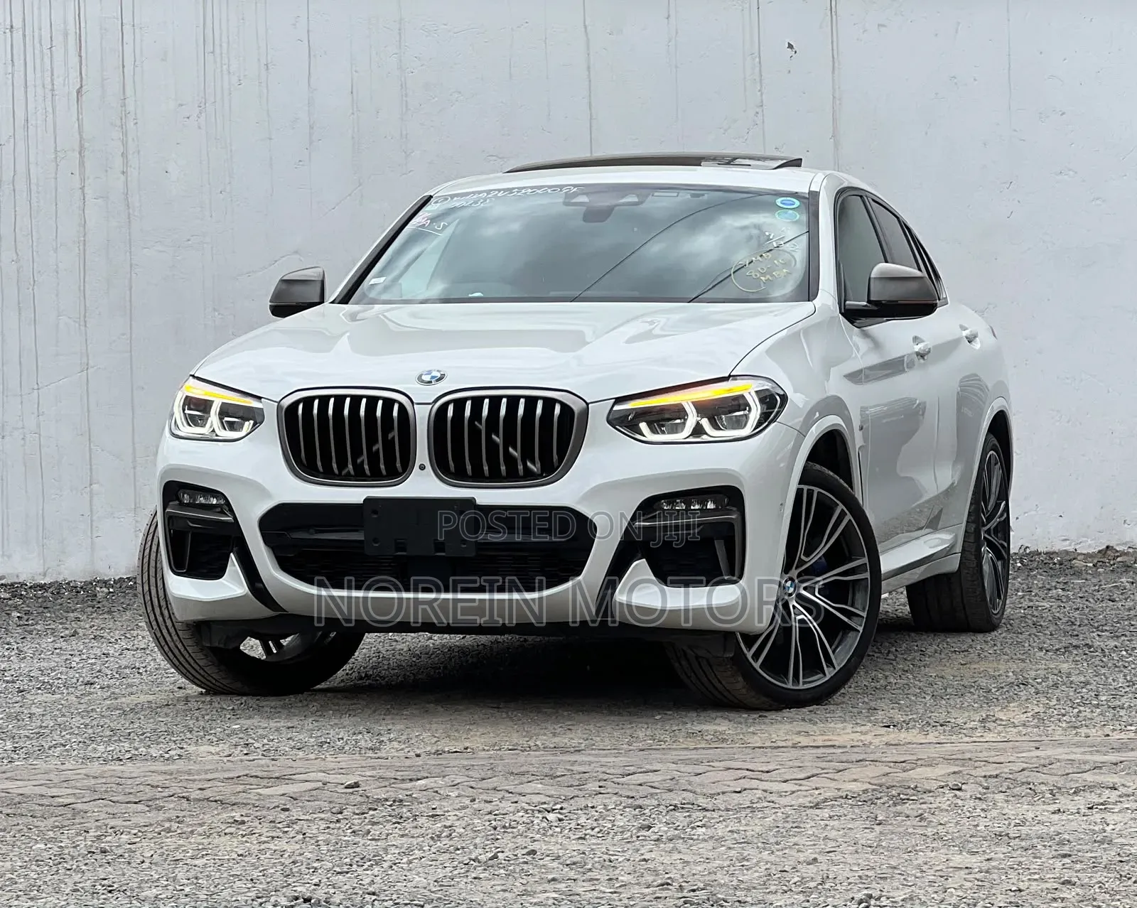 BMW X4 2020 Off white