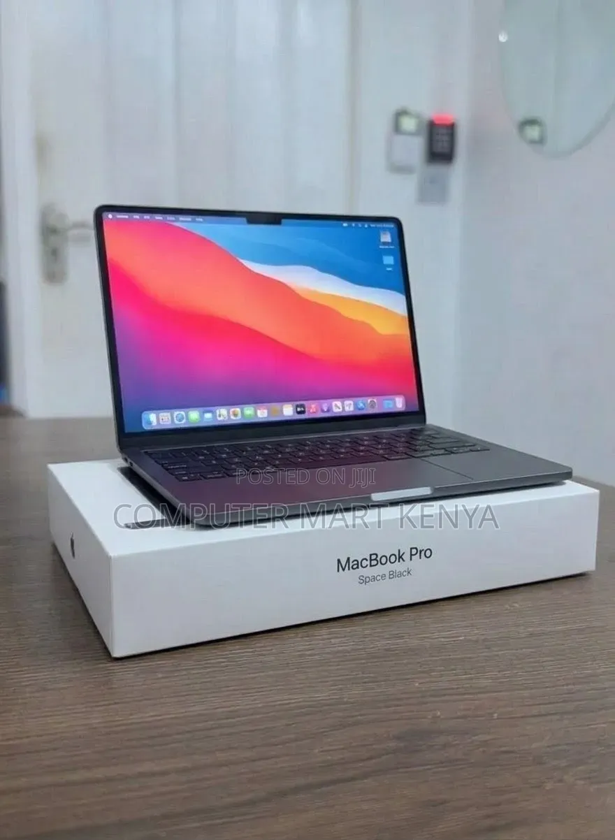 New Laptop Apple MacBook Pro 2026 M5 Pro 32GB Apple M5 Pro SSD 1T
