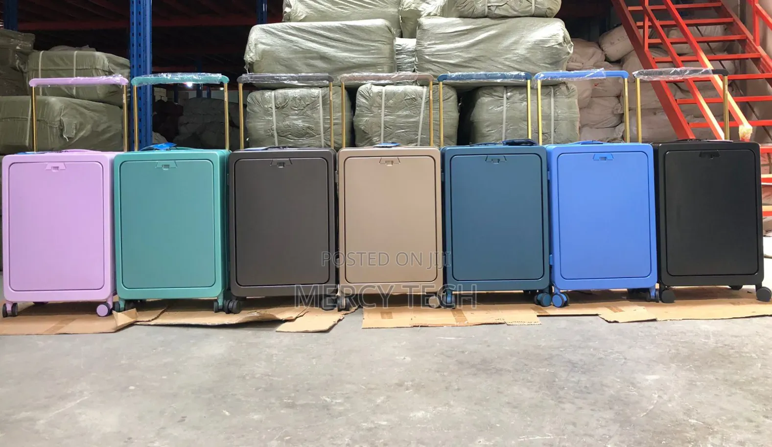 Modern Hard-Shell Spinner Suitcase Set (2 Pieces)