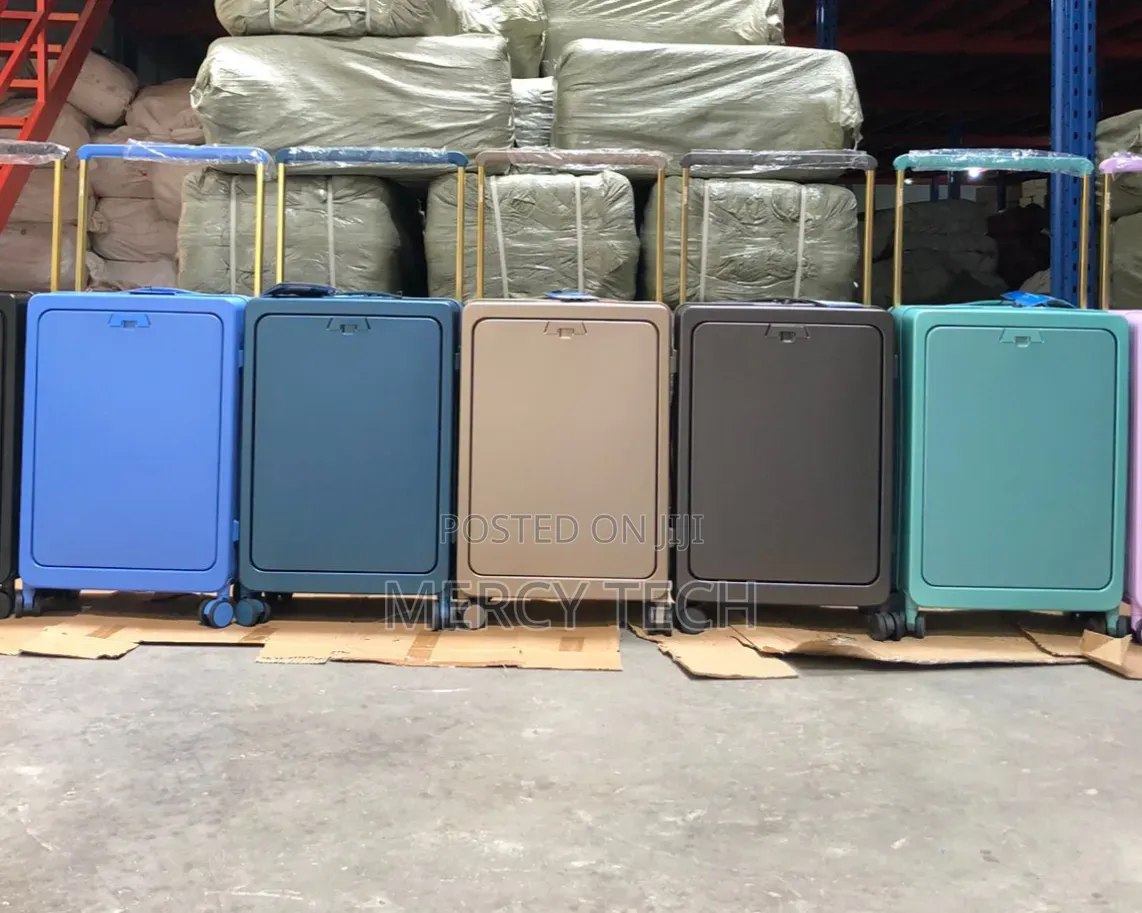 Modern Hard-Shell Spinner Suitcase Set (2 Pieces)