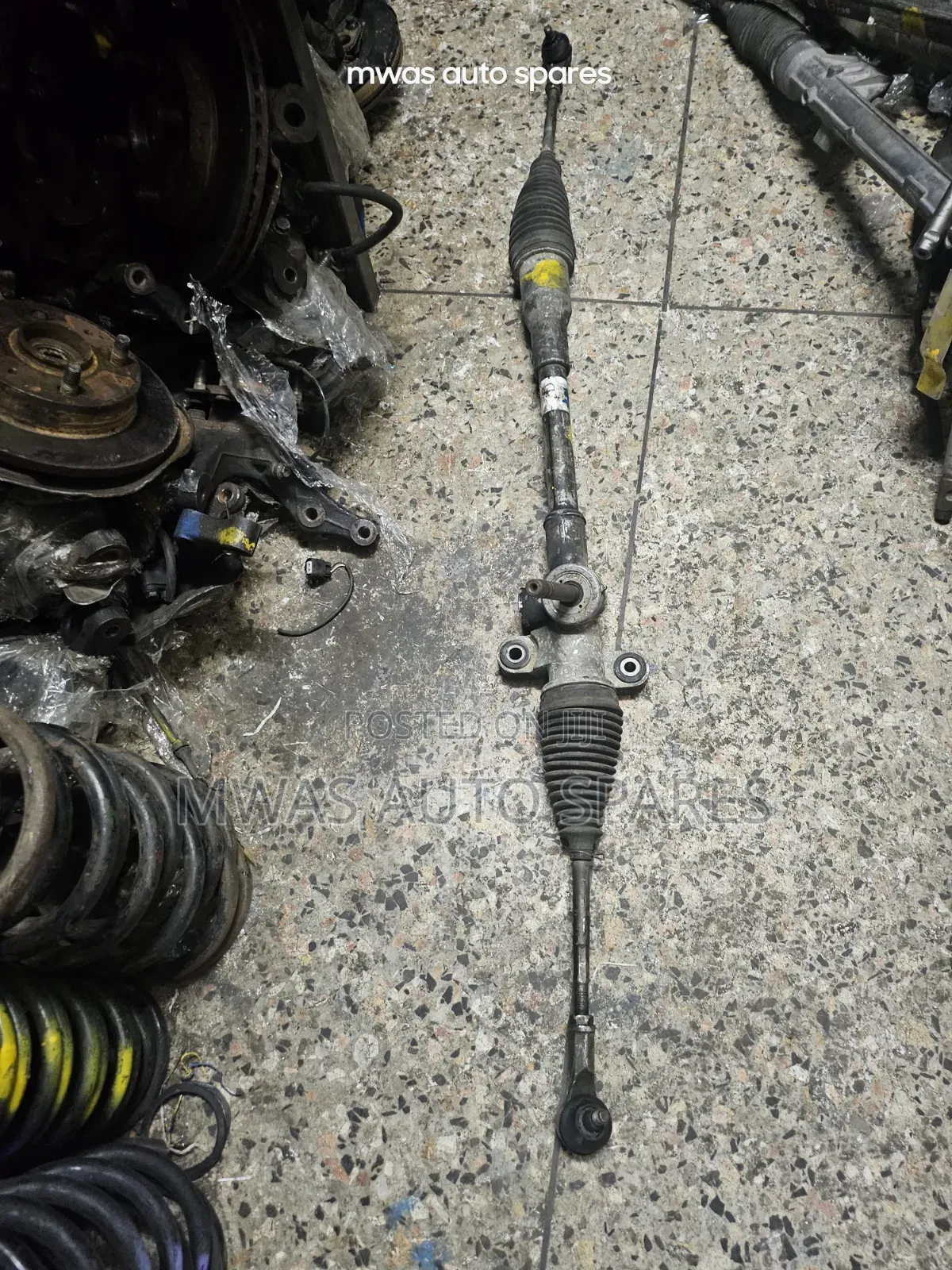 Daihatsu Mira Steering