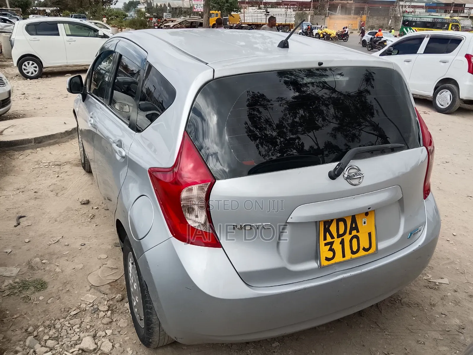 Nissan Note 2013 Silver