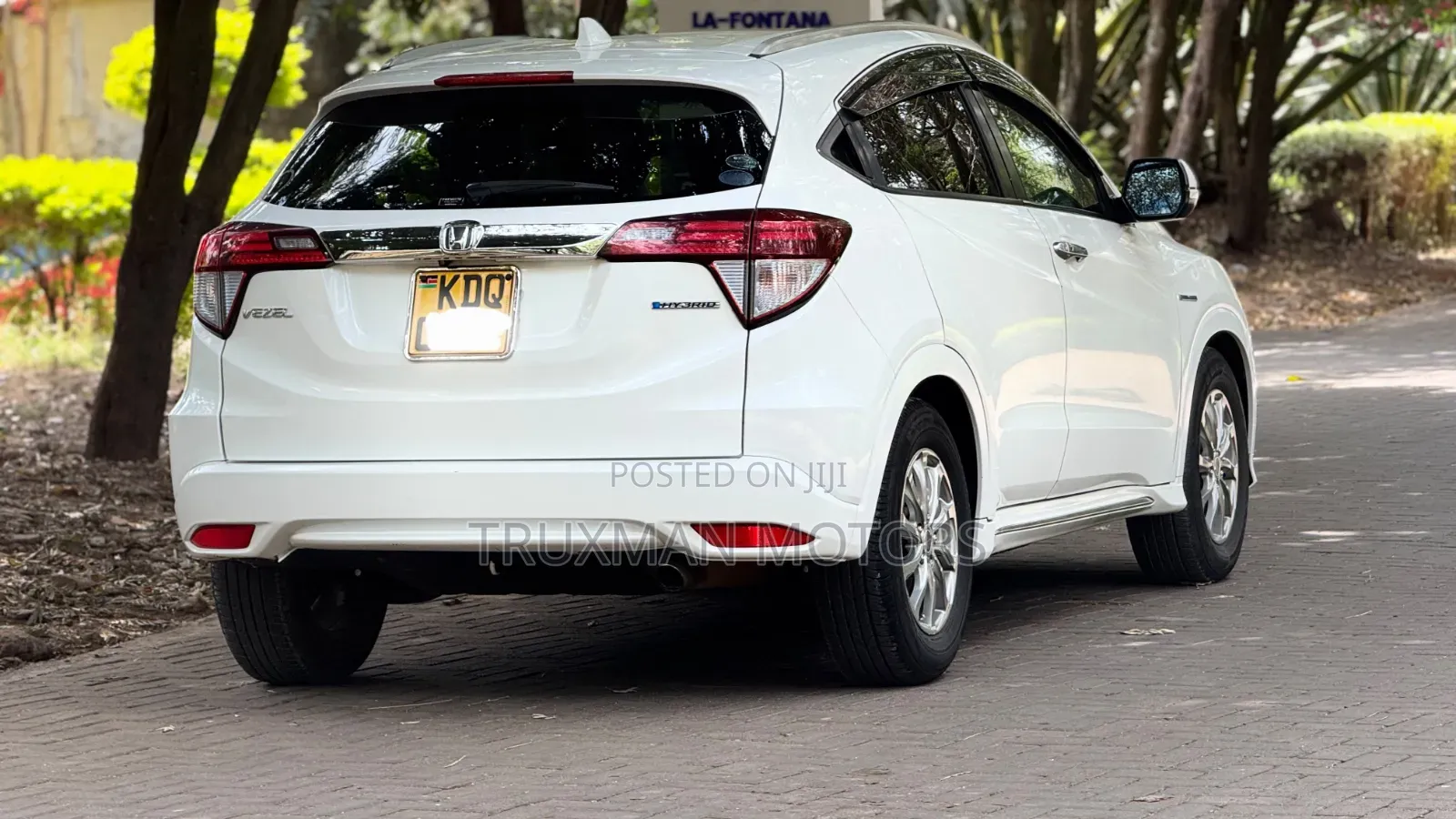 Honda Vezel 2017 White