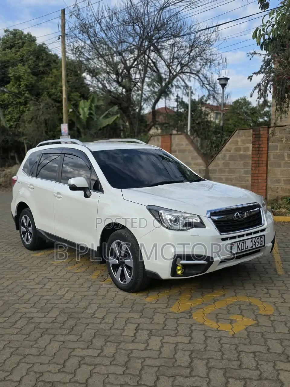 Subaru Forester 2016 White