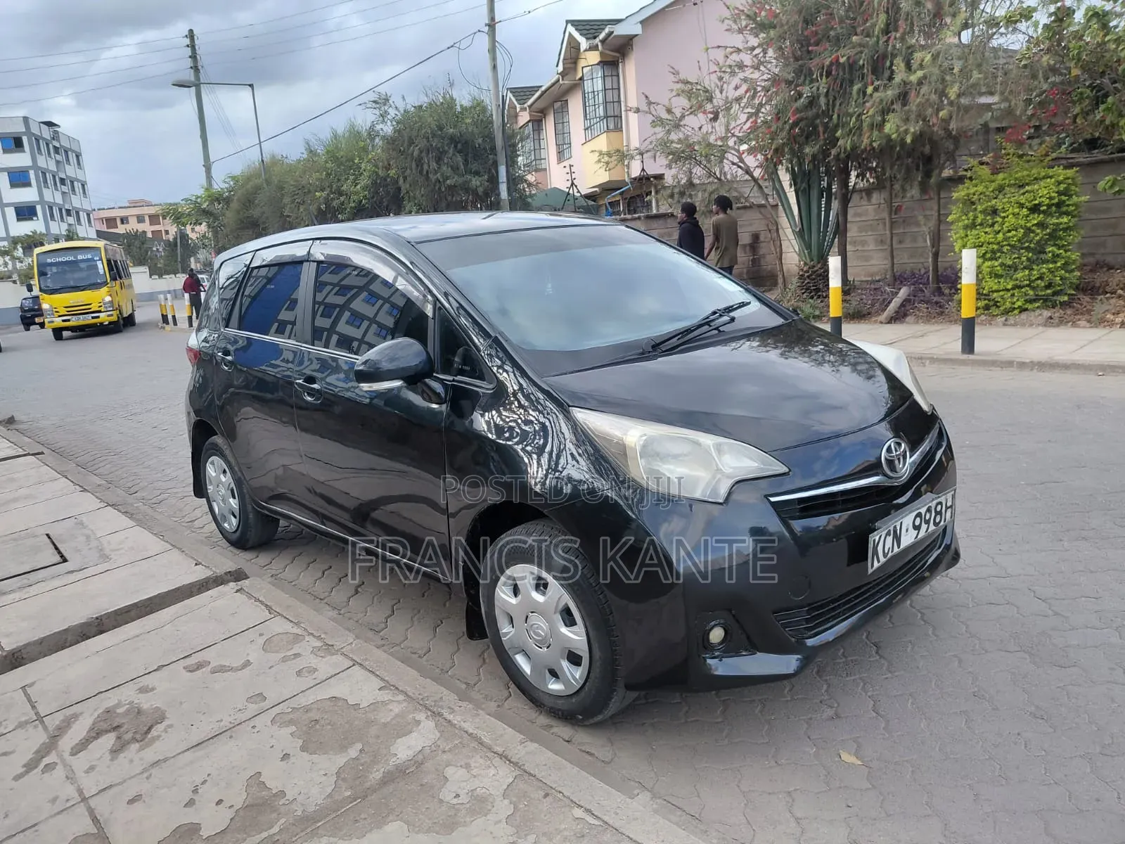 Toyota Ractis 2011 Black