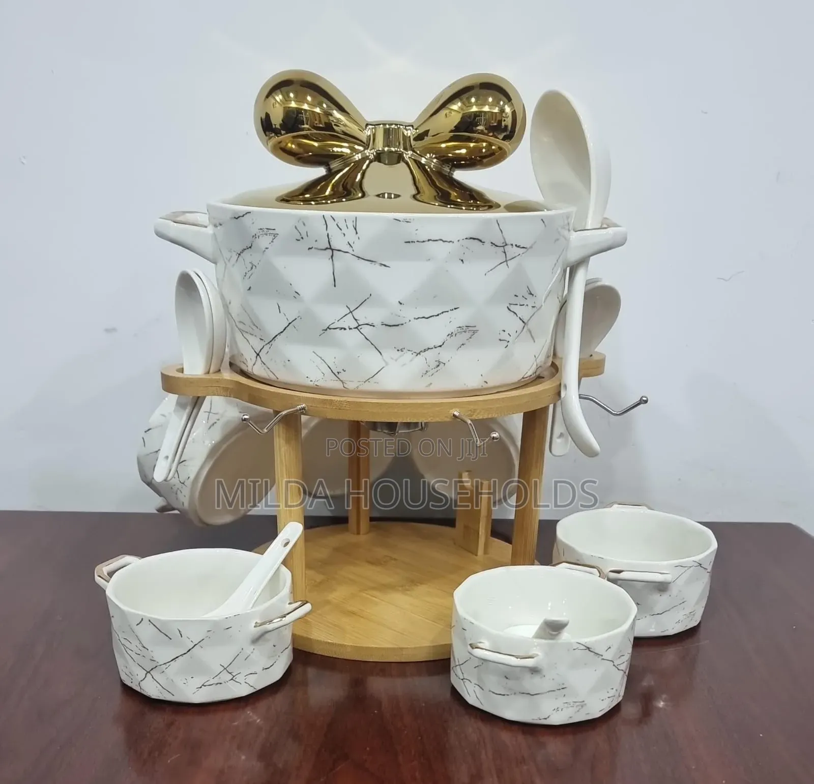 Ceramic Set of 6 Bowls Soup Touren Bamboo Base