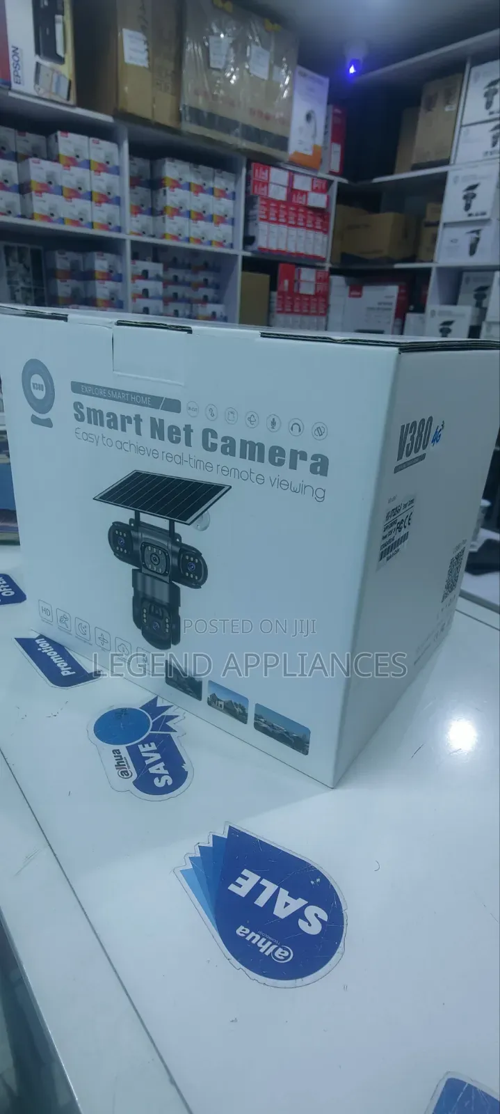Solar 4G Triple Lens PTZ Camera With Remote Control Two-Way Audio