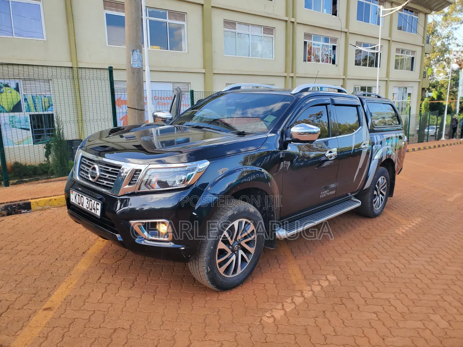 Nissan DoubleCab 2019 Black
