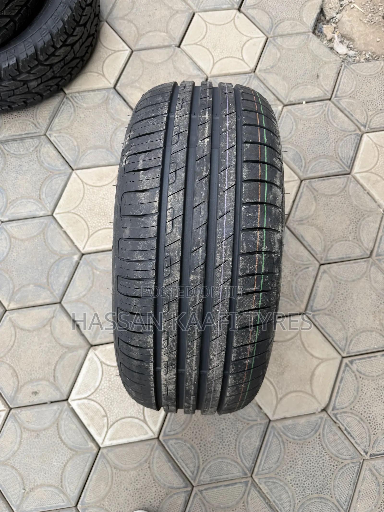 225/55r16 Goodyear Tyre