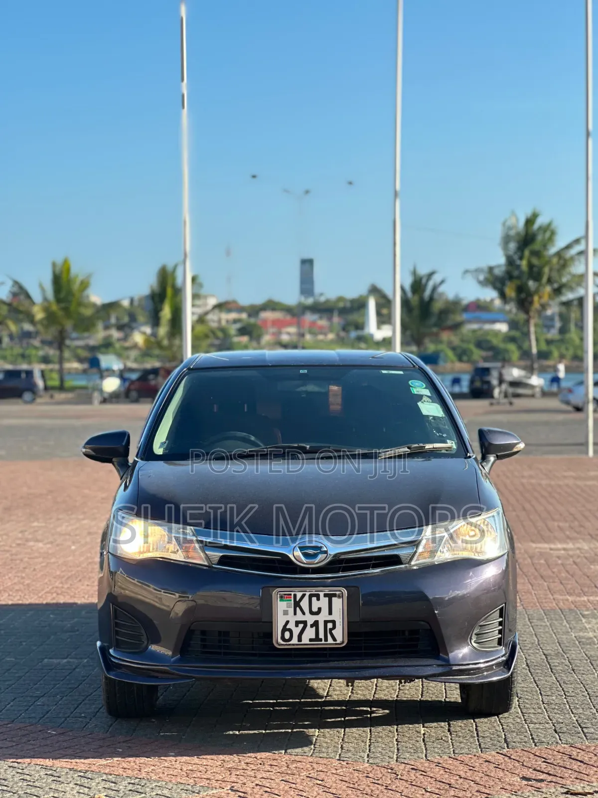 Toyota Corolla Fielder 2011