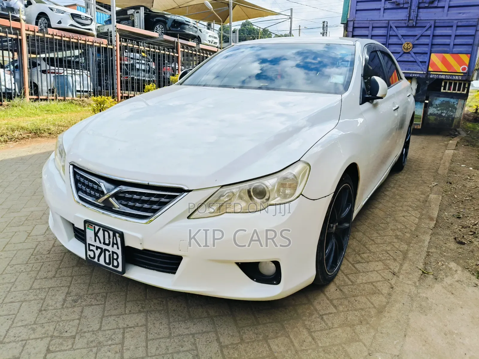 Toyota Mark X 2.5 RWD 2013 White