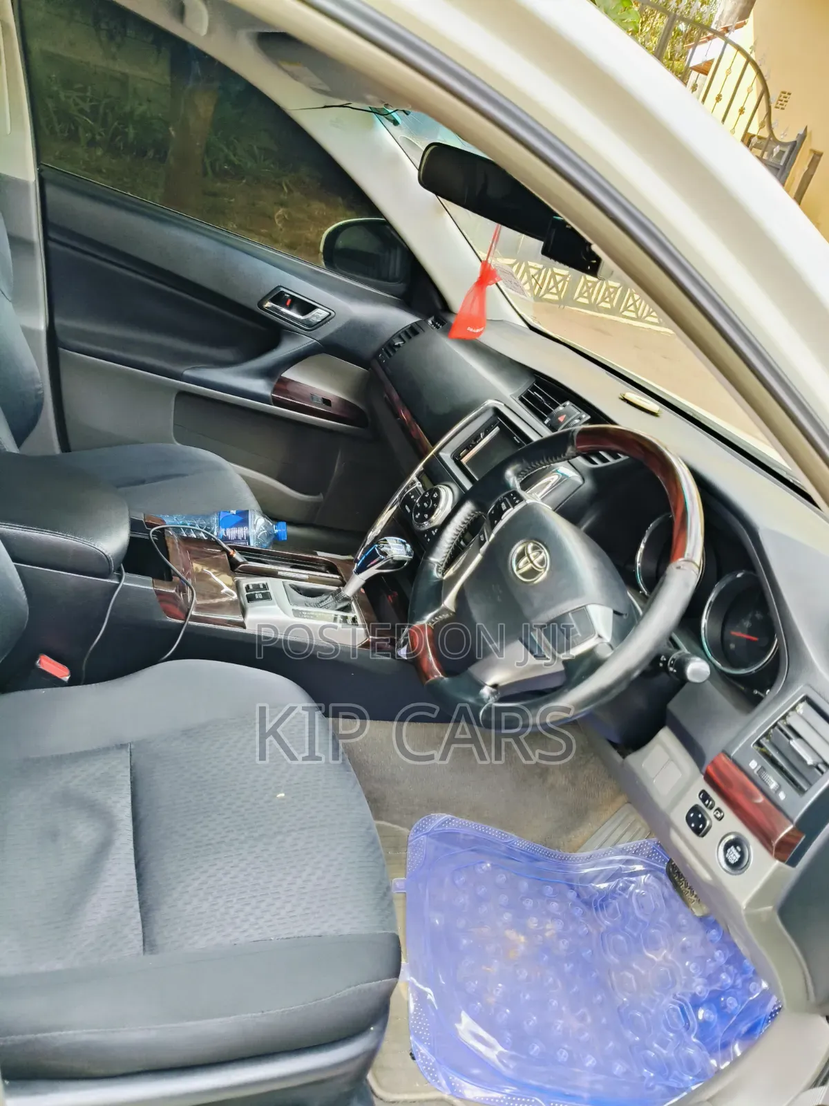 Toyota Mark X 2.5 RWD 2013 White