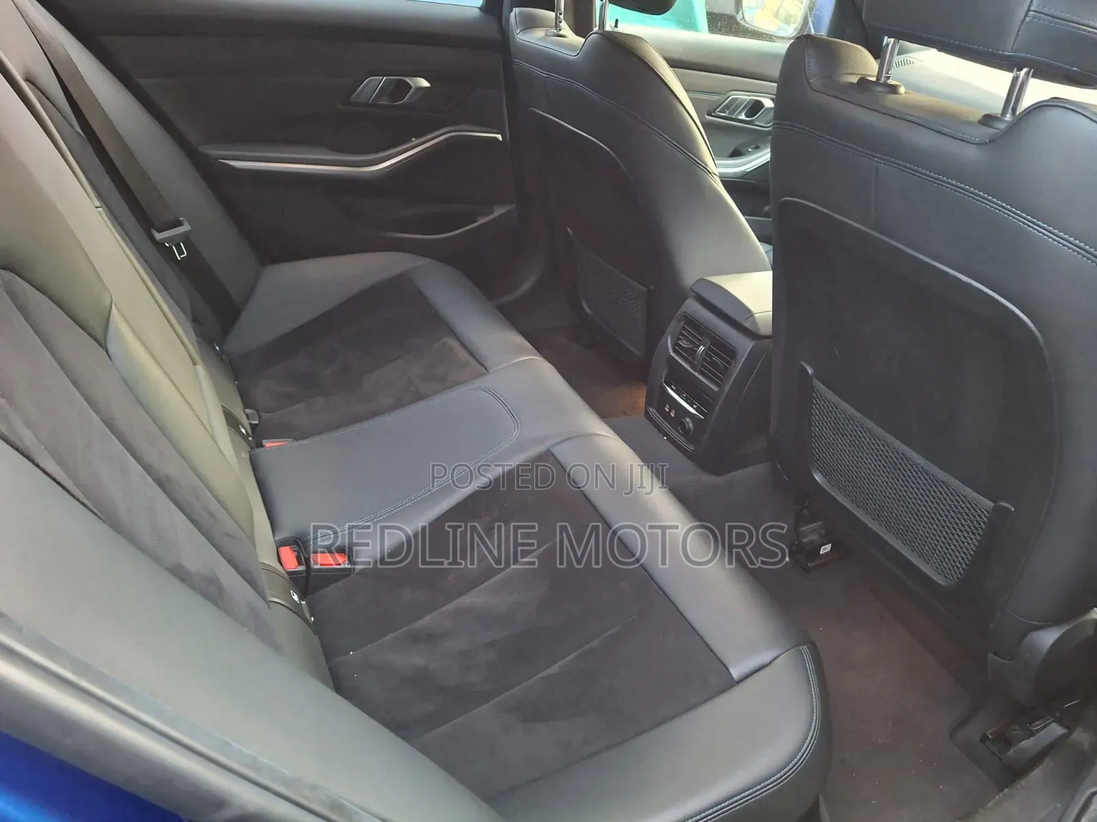 BMW 330i 2019 Blue