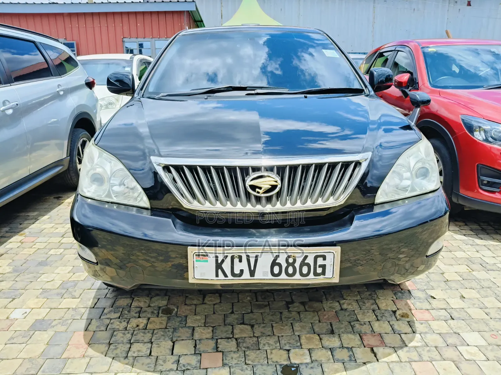 Toyota Harrier 240G 2012 Black