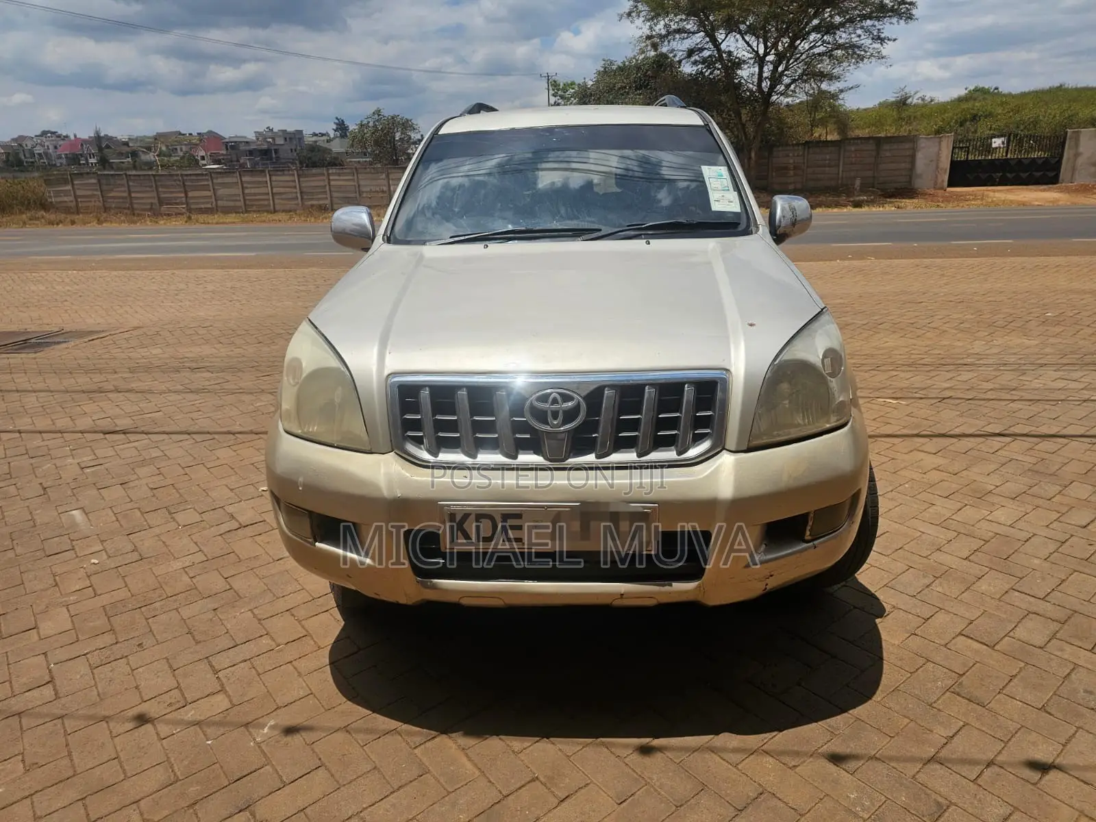 Toyota Land Cruiser Prado 2006 Gold