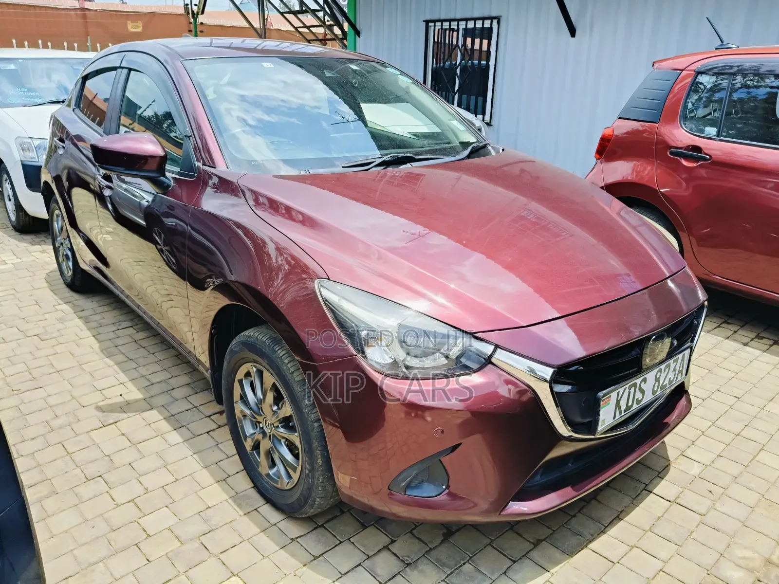 Mazda Demio 2016 Burgundy