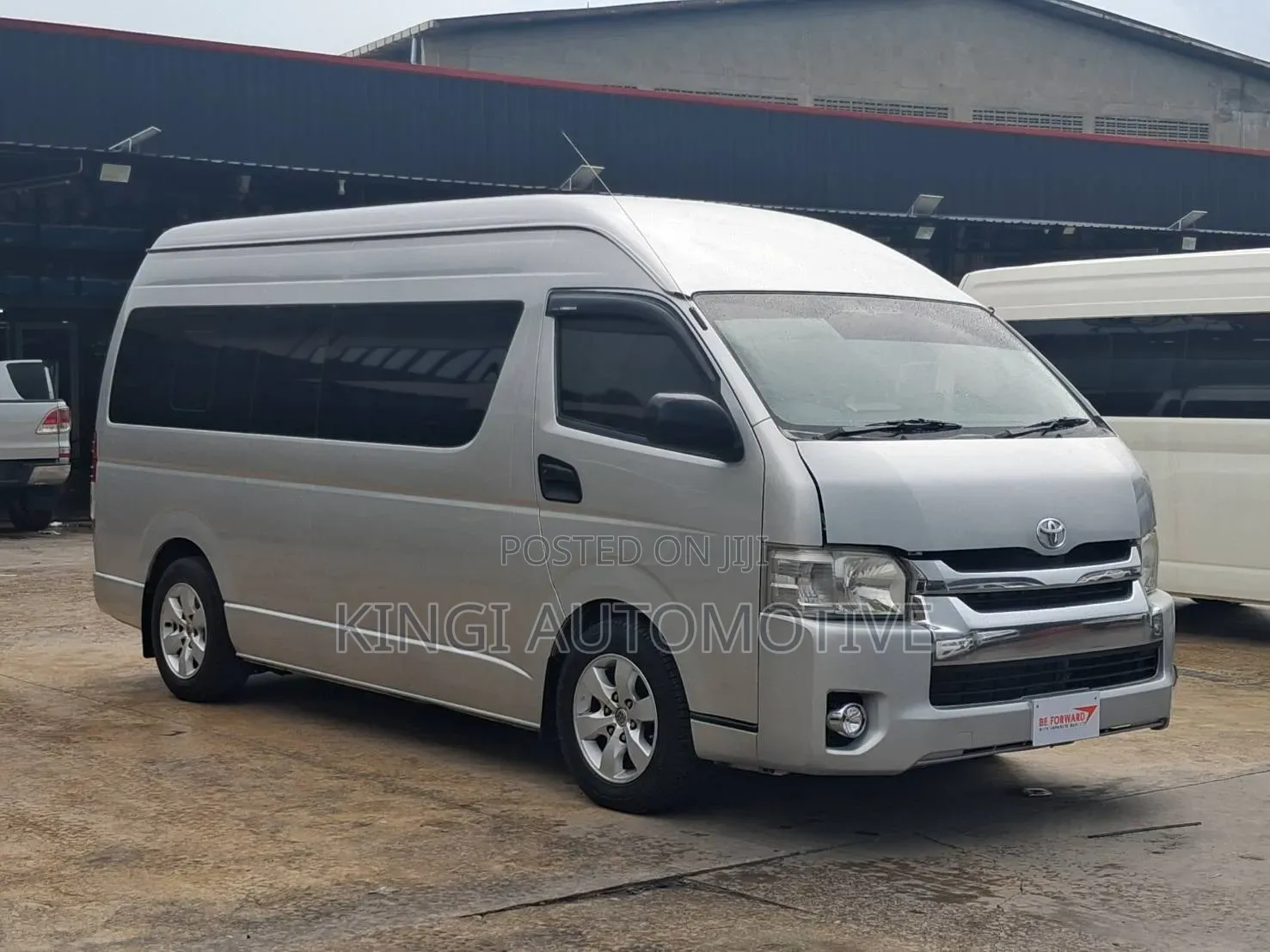 Toyota HiAce 2021 Silver
