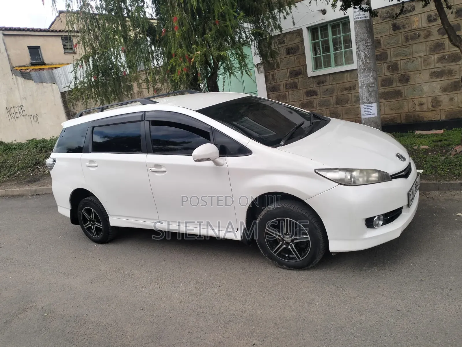 Toyota Wish 2013 White