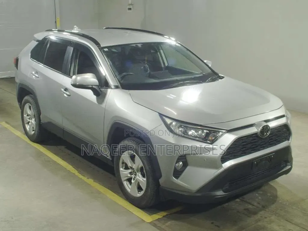 Toyota RAV4 2019 Silver