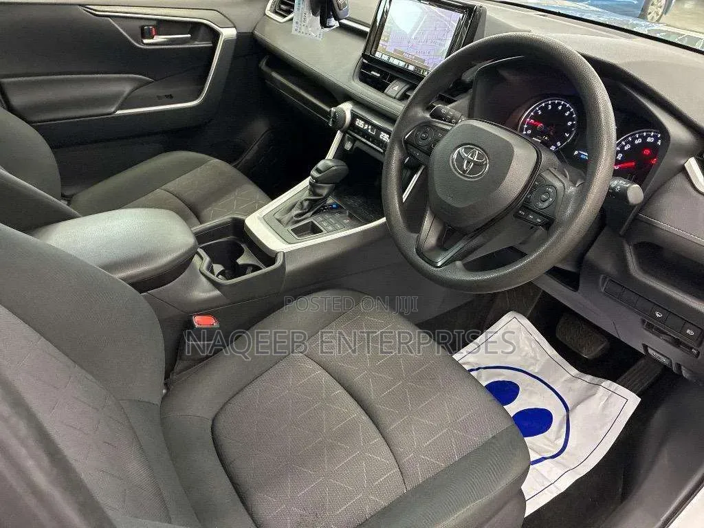 Toyota RAV4 2019 Silver
