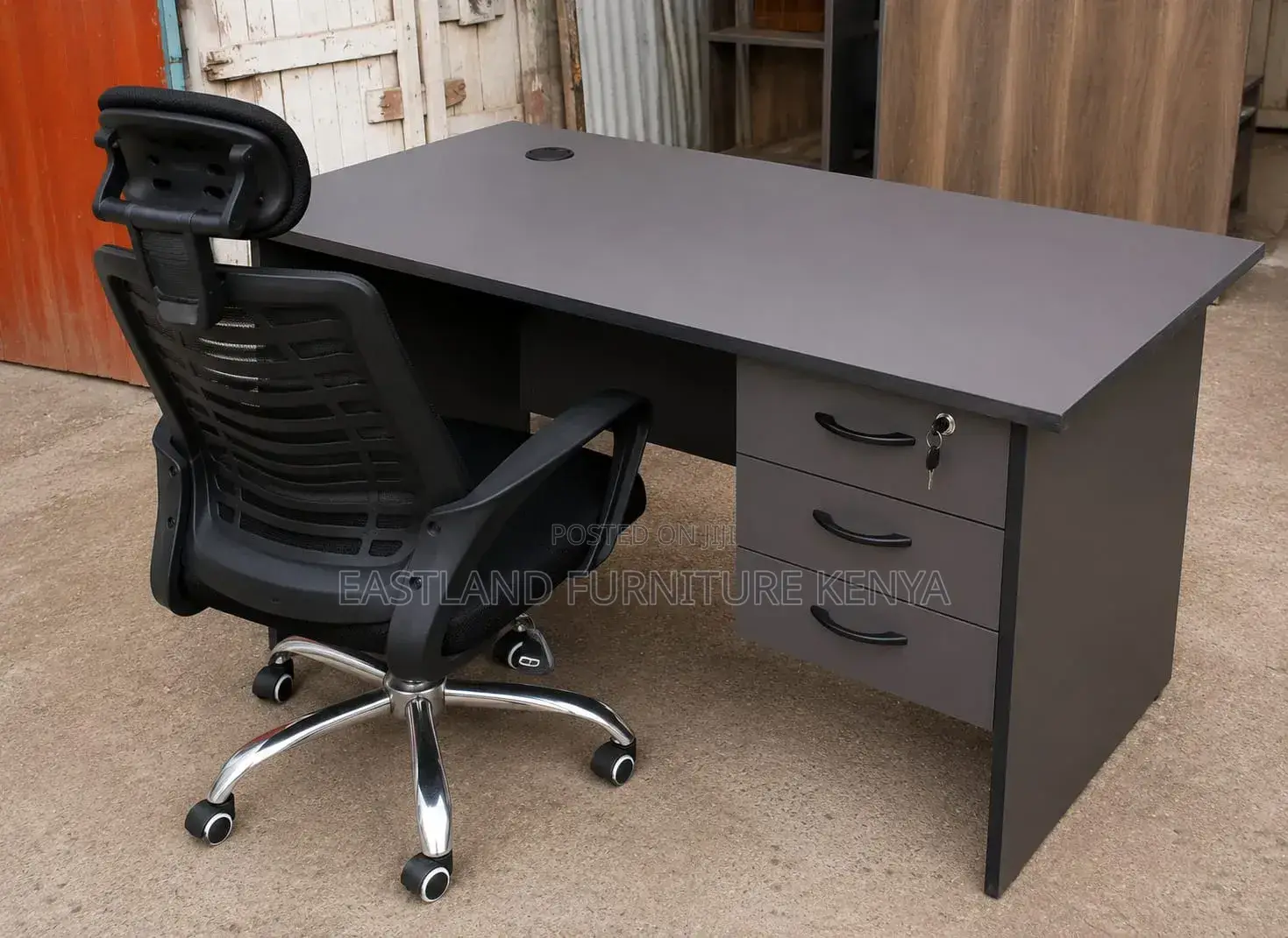 1.2m Gray Desk and Office Chair