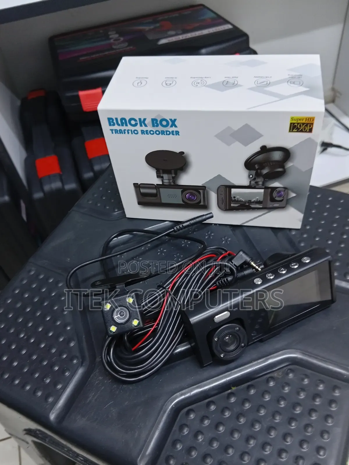 Black Box Traffic Recorder With Continuous Driving Video Capture