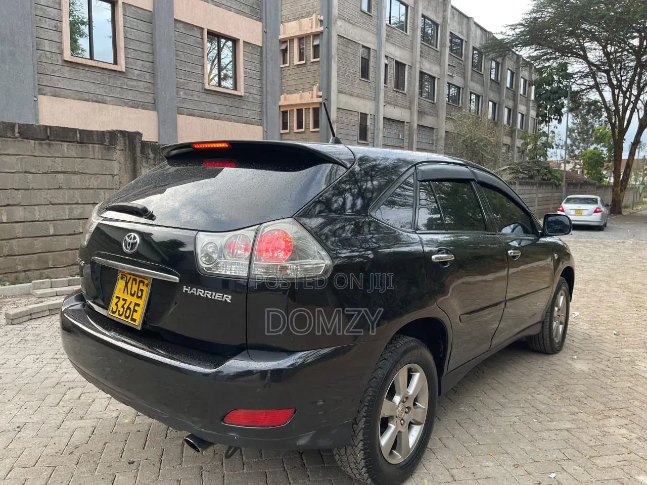 Toyota Harrier 240G 2009 Black