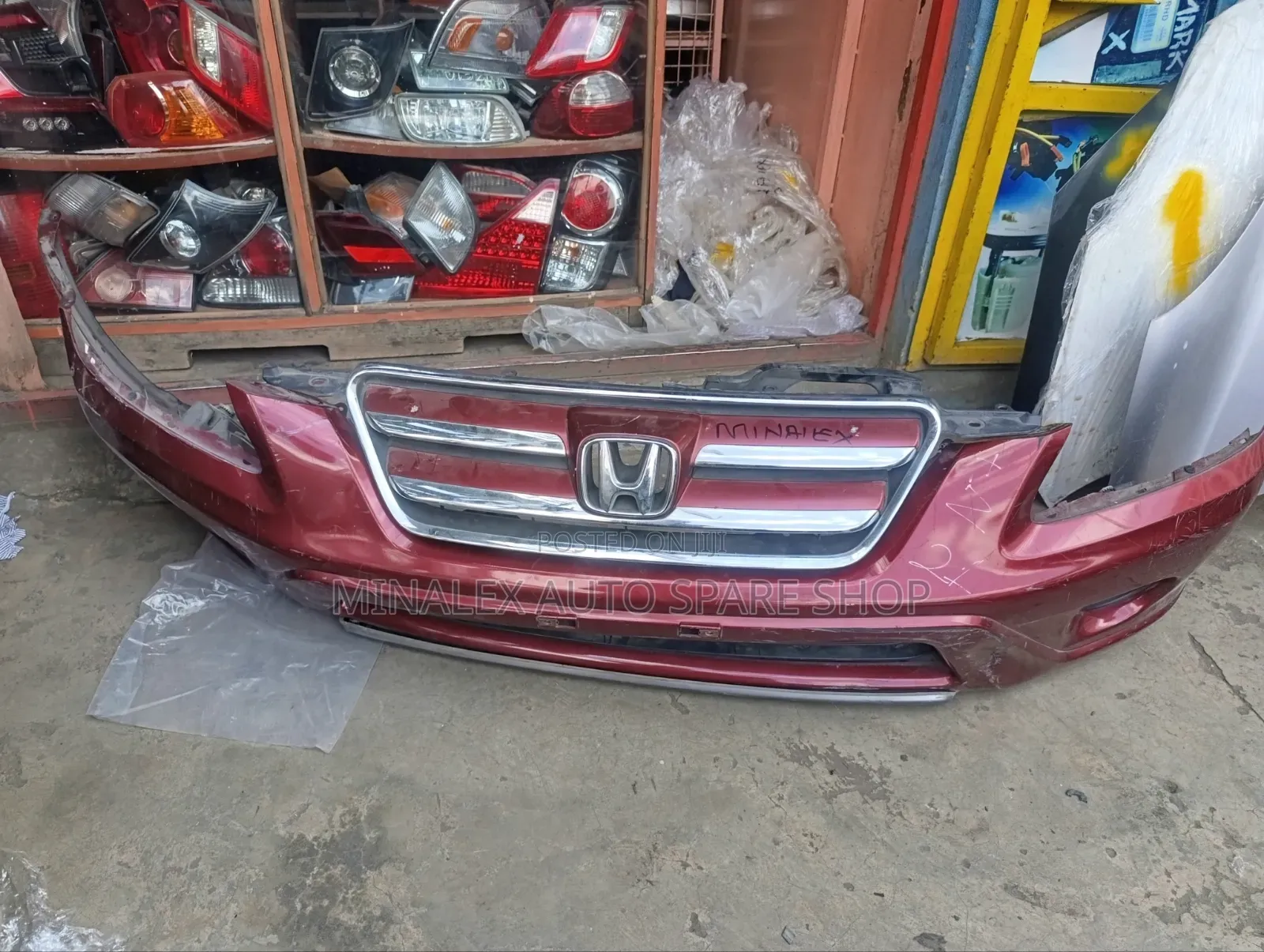 Front Bumper Honda Year 2006 Complete With Foglights