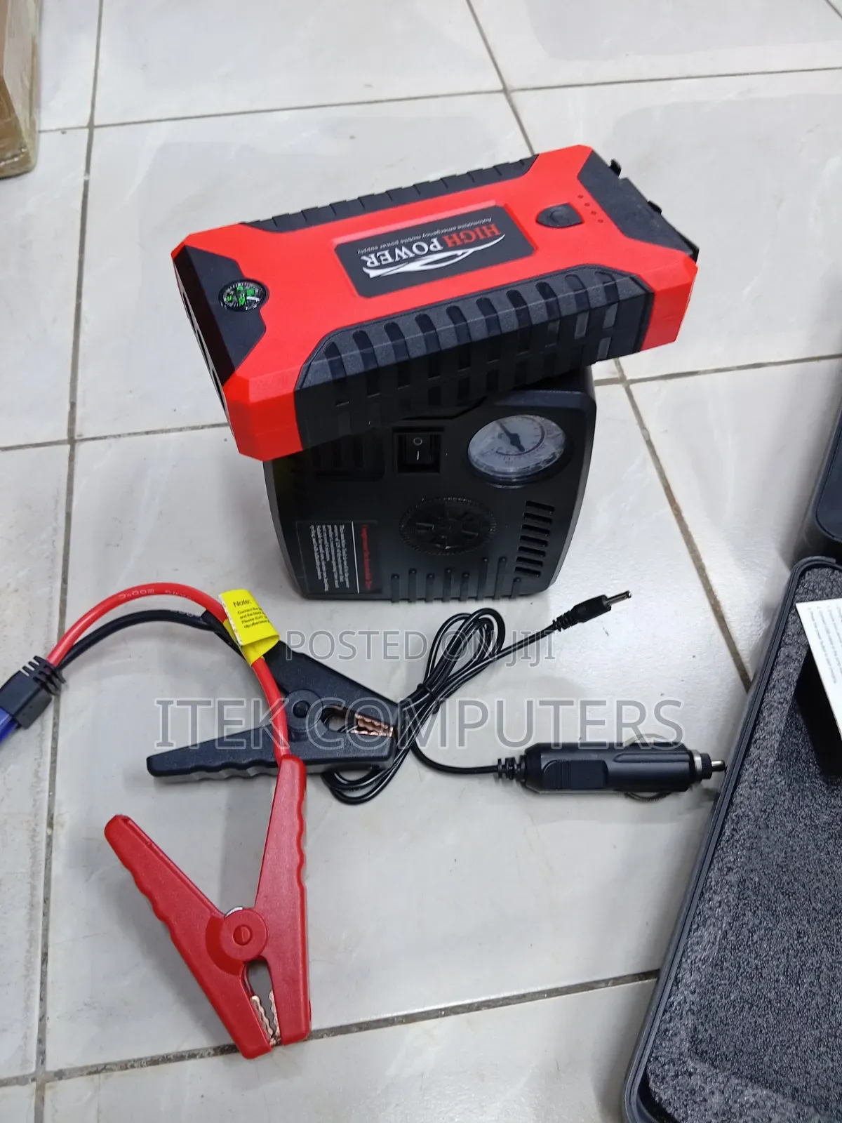 High Power Portable Jump Starter for Cars and SUVs on Road