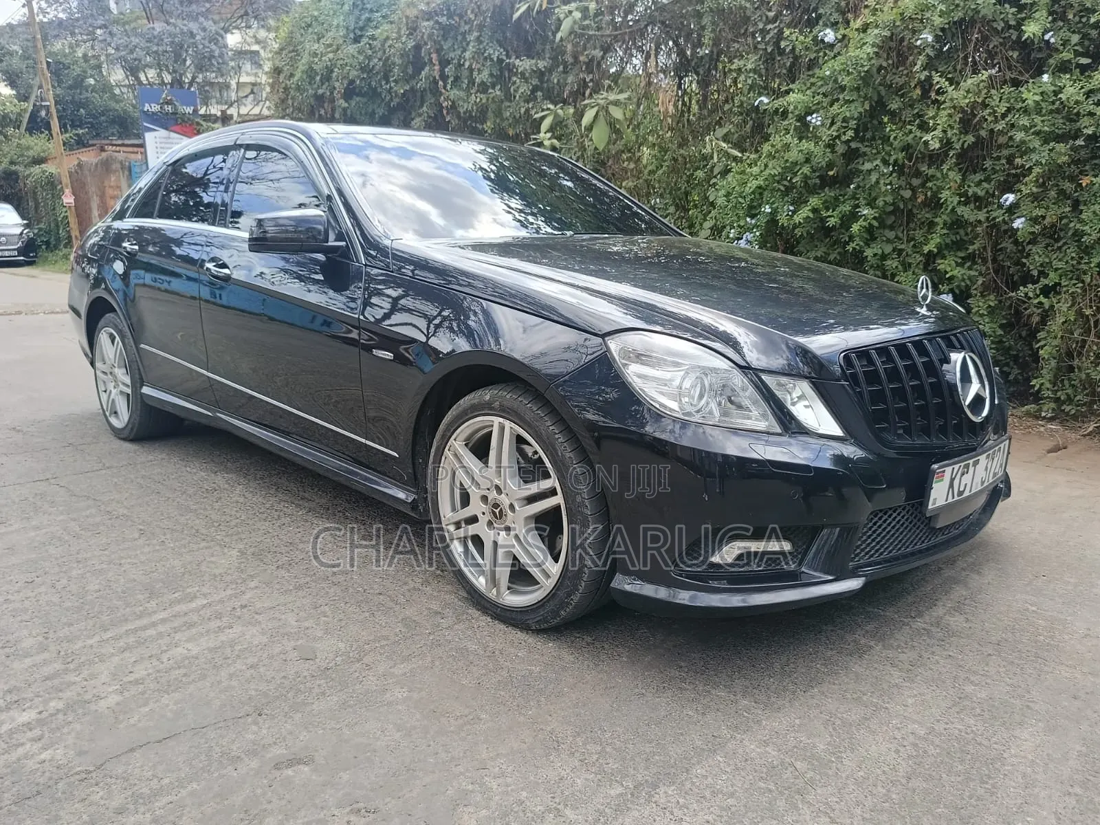 Mercedes-Benz E250 2011 Black