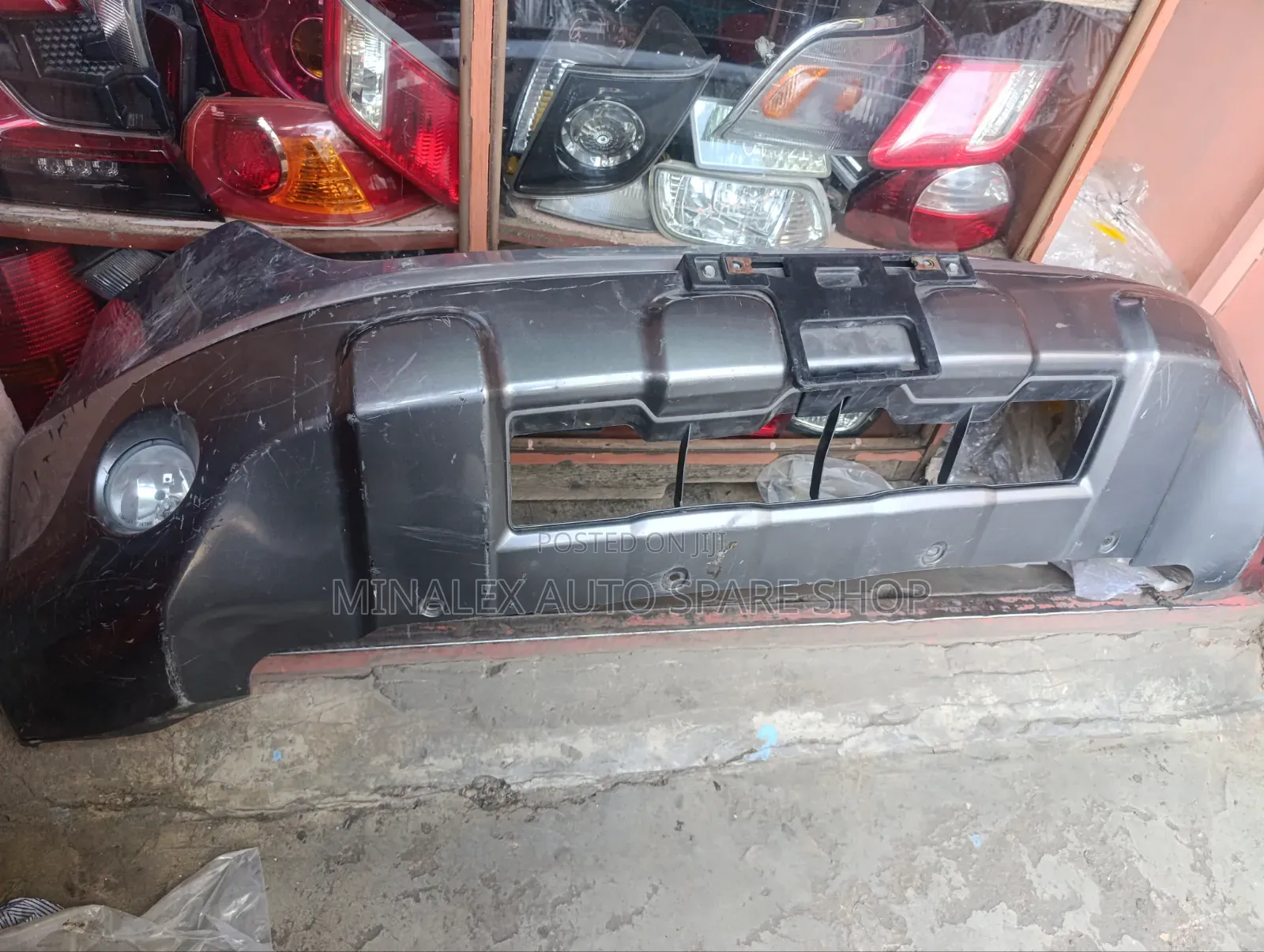 Front Bumper Honda CRV Complete With Foglights and Covers