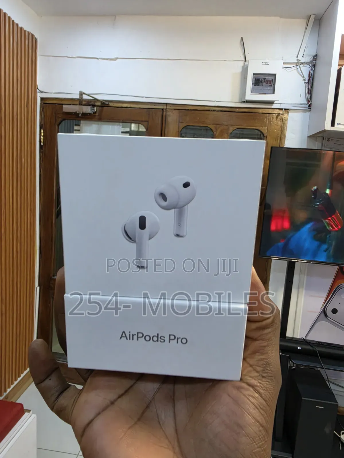 Apple AirPods Pro 3 – Active Noise Cancellation, Wireless Audio