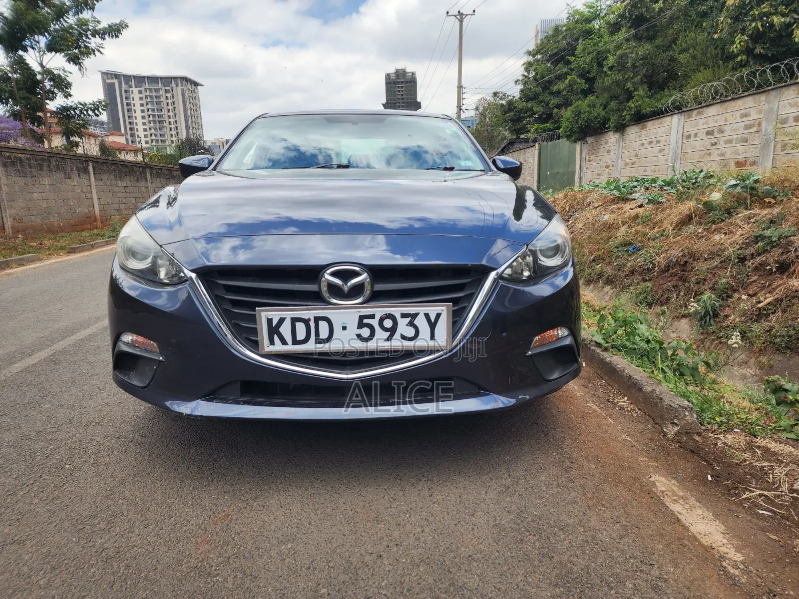 Mazda Axela SV Premium 2014 Gray