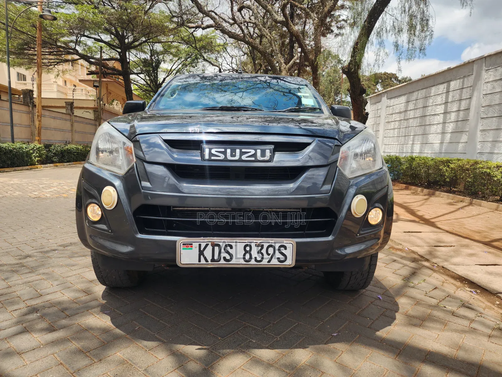 Isuzu D-MAX 2024 Gray