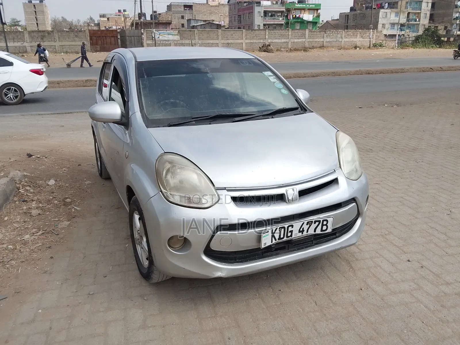 Toyota Passo 2014 Silver