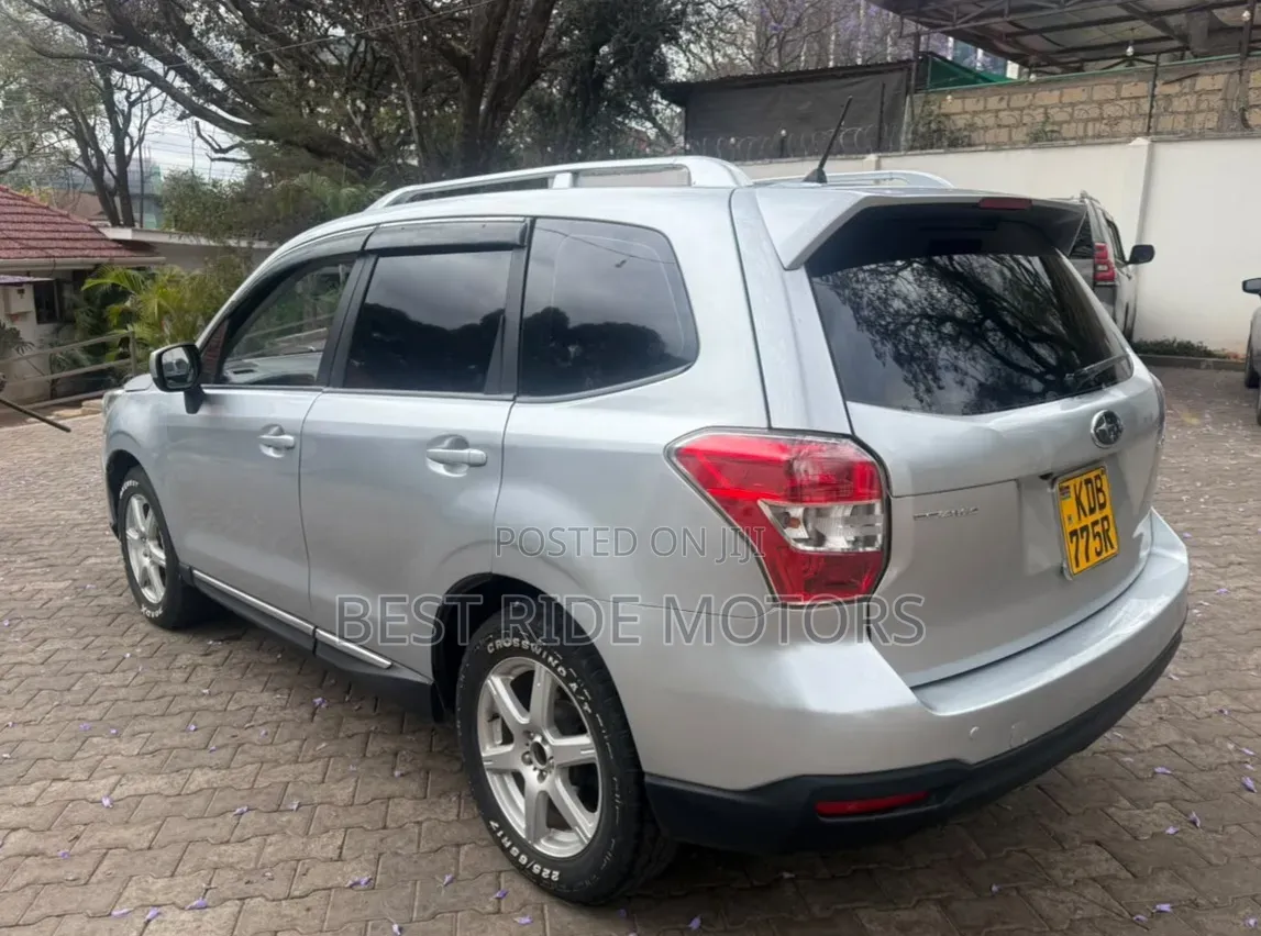 Subaru Forester 2013 Silver