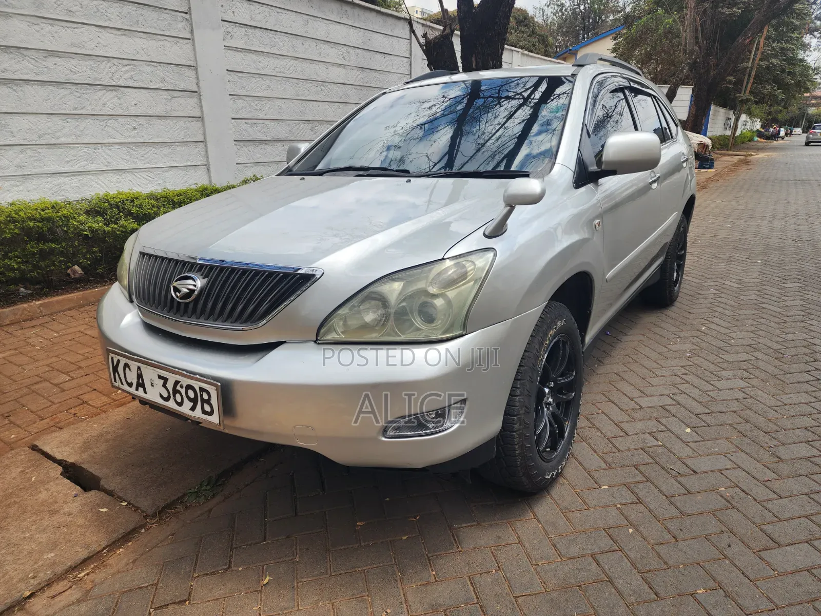 Toyota Harrier 2.4 2008 Silver