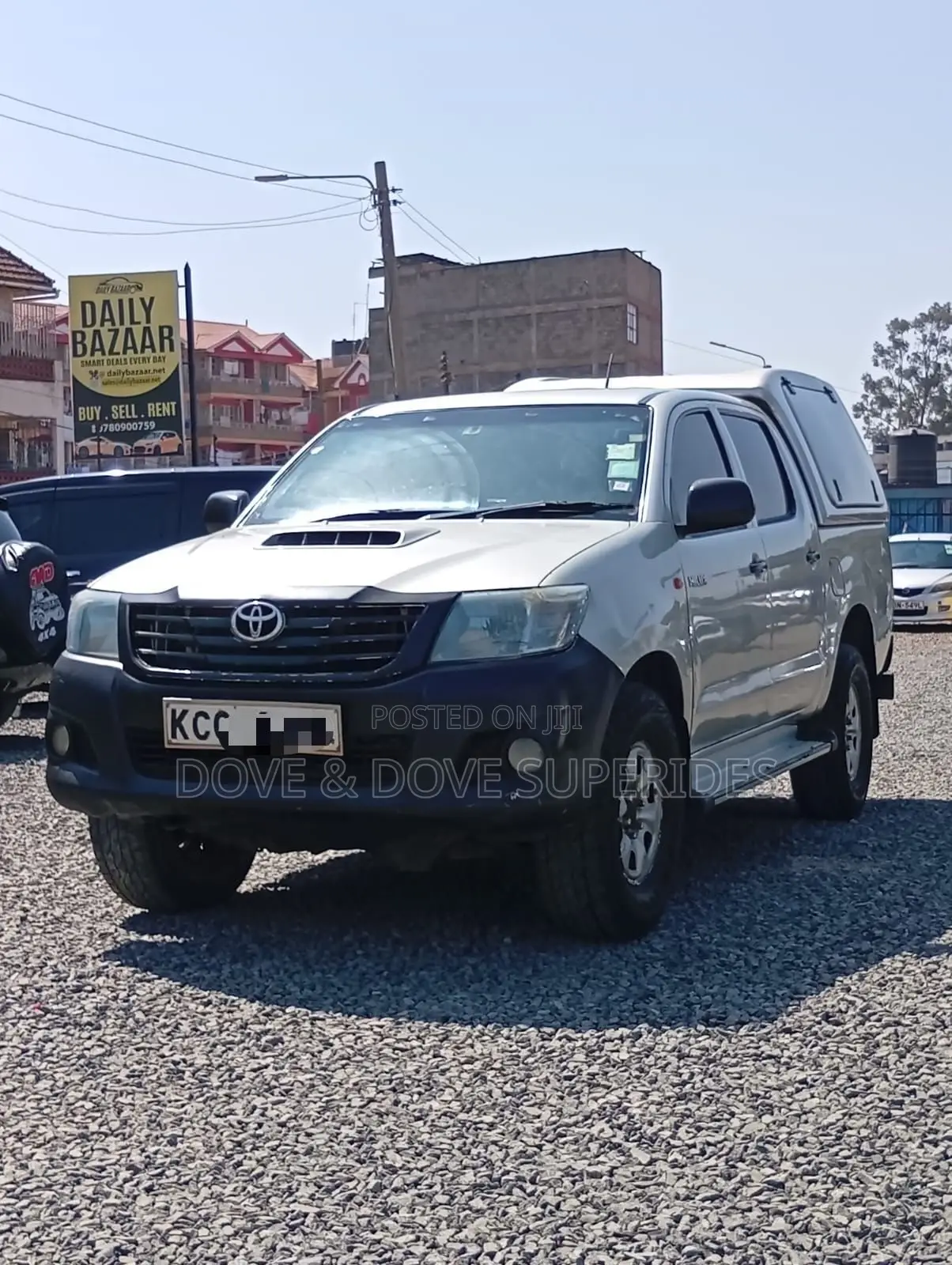 Toyota Hilux 2013 Silver