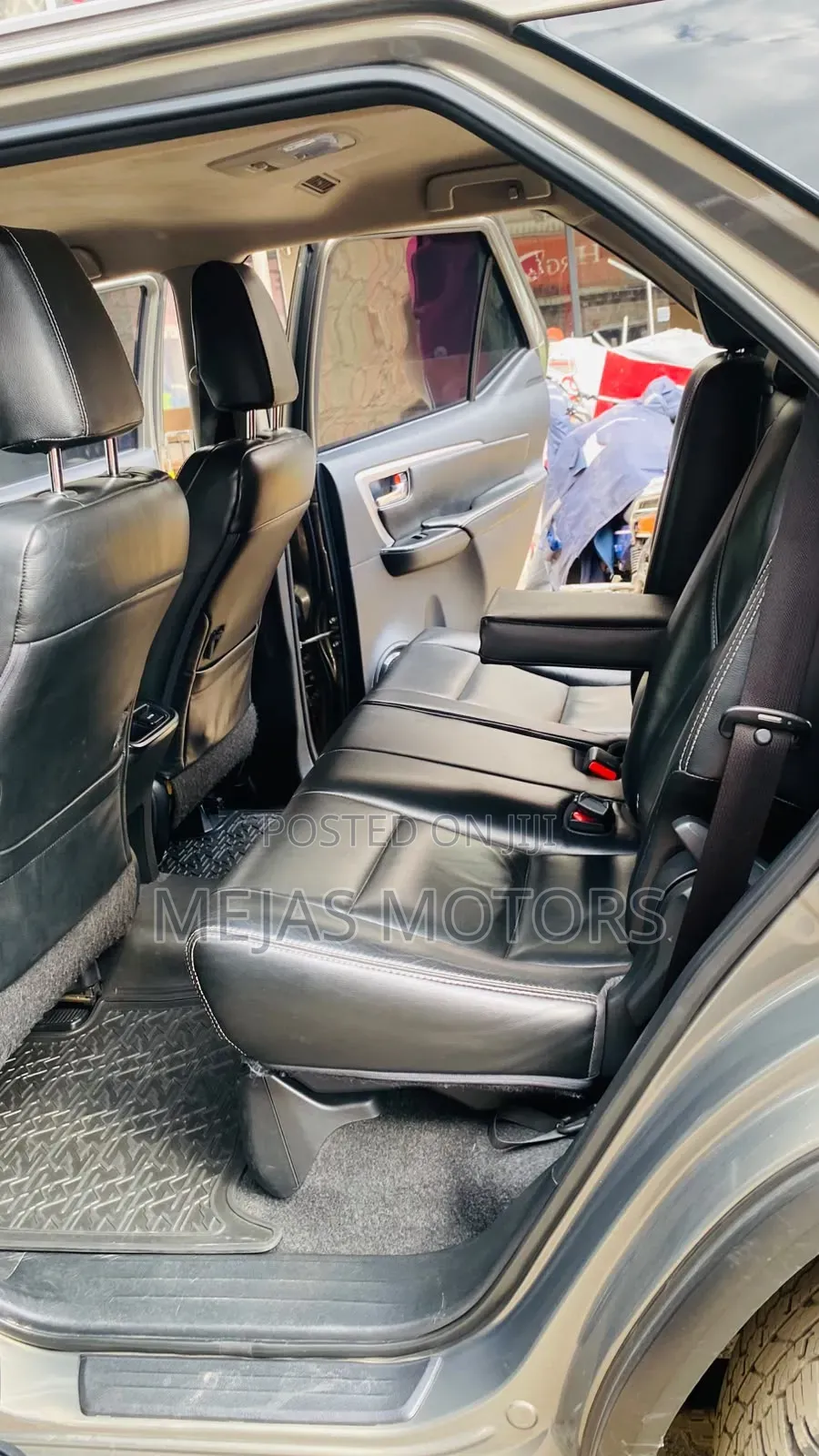 Toyota Fortuner 2023 Gray