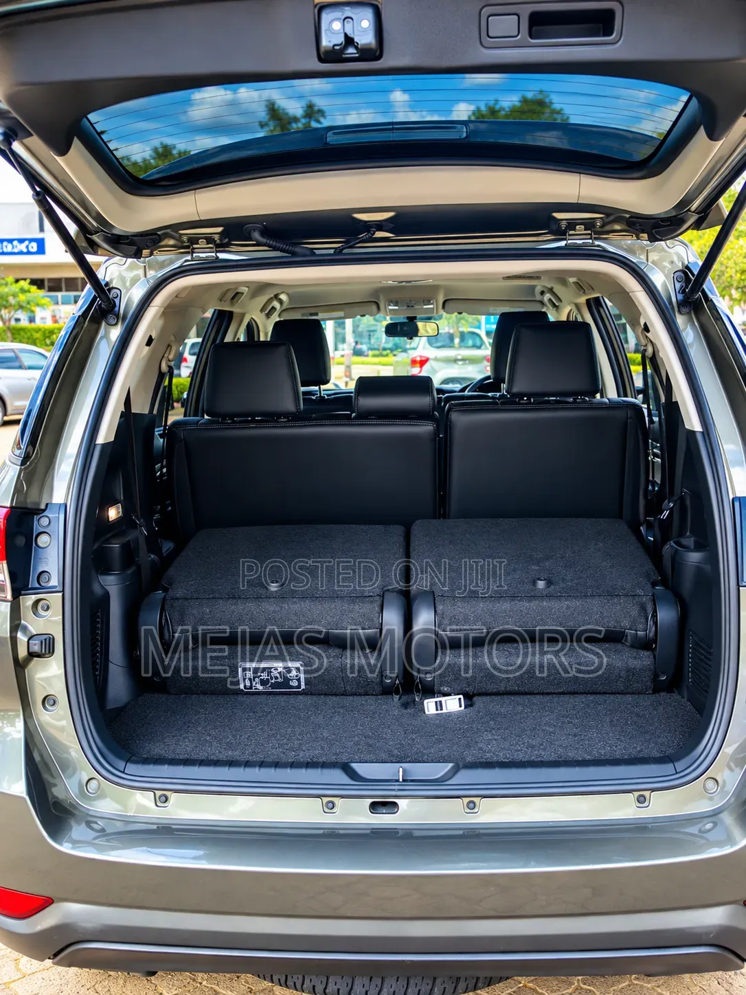 Toyota Fortuner 2023 Gray