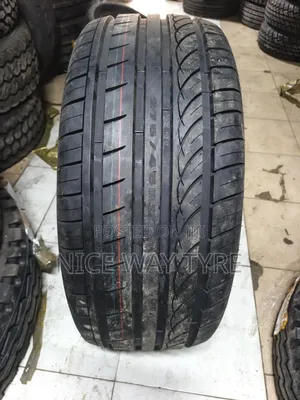 275/45r20 Townhall