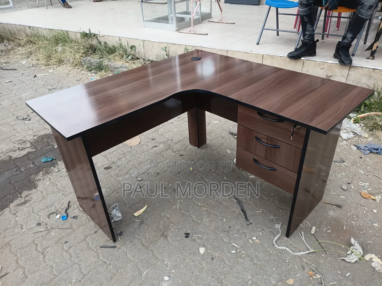 L Shapes Office Desk - All Colors Available