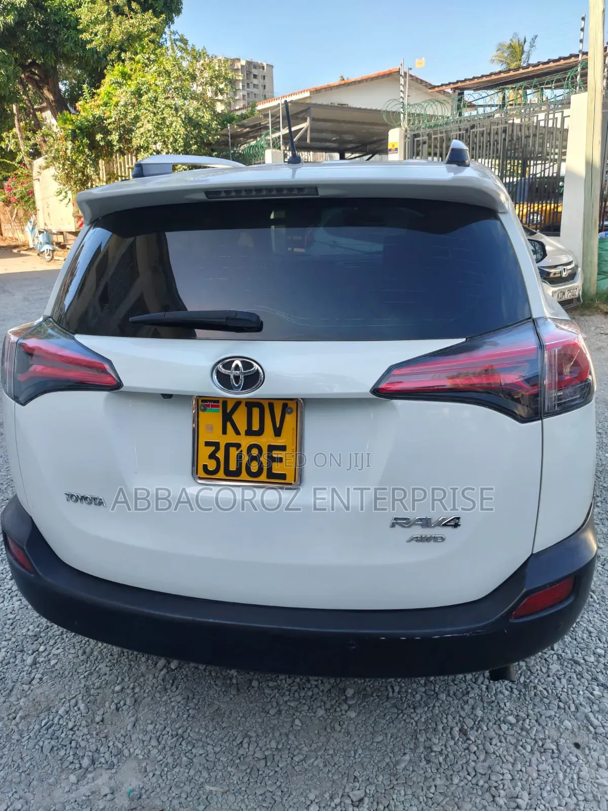 Toyota RAV4 2015 White