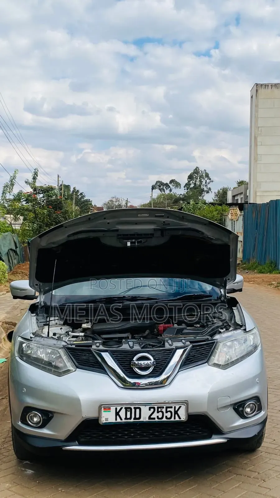 Nissan X-Trail 2015 Silver