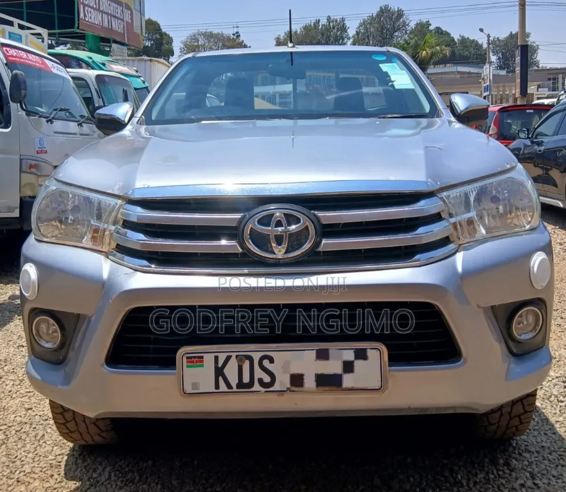 Toyota Hilux Revo Single Cab Deisel 2.8 AWD 2018 Gray