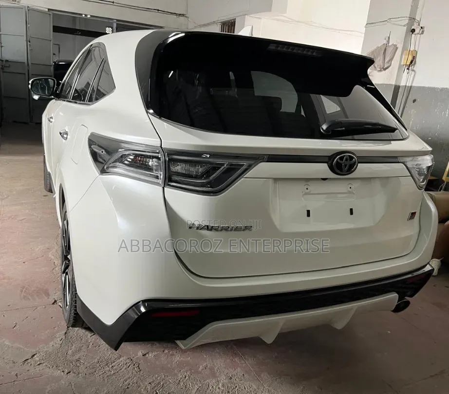 Toyota Harrier 2019 White