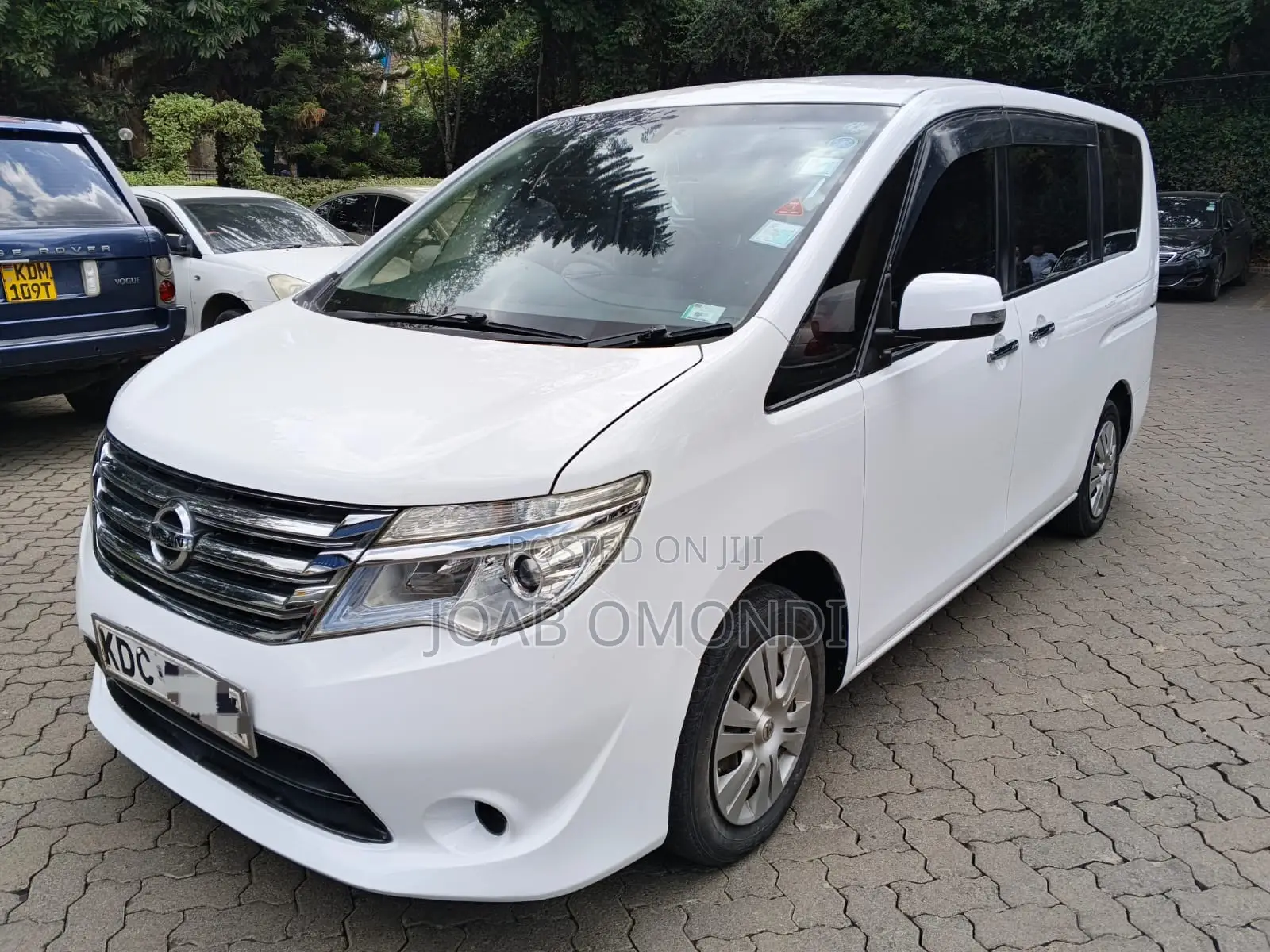 Nissan Serena 2014 White