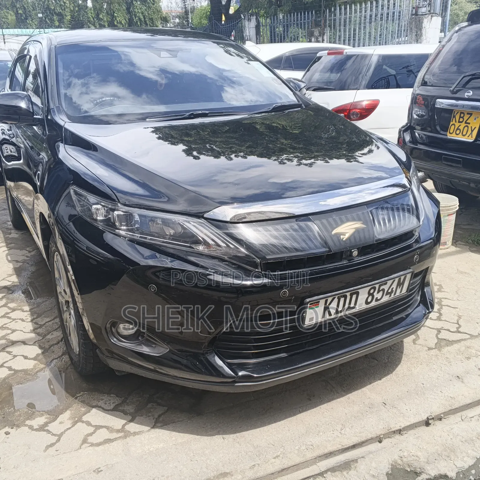 Toyota Harrier 2014 Black